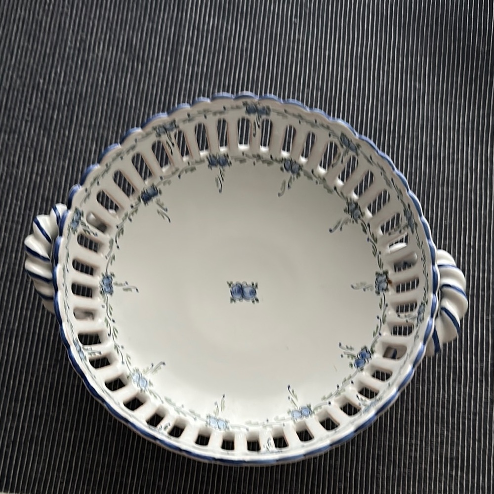 Elegant Blue and White Ceramic Serving Bowl